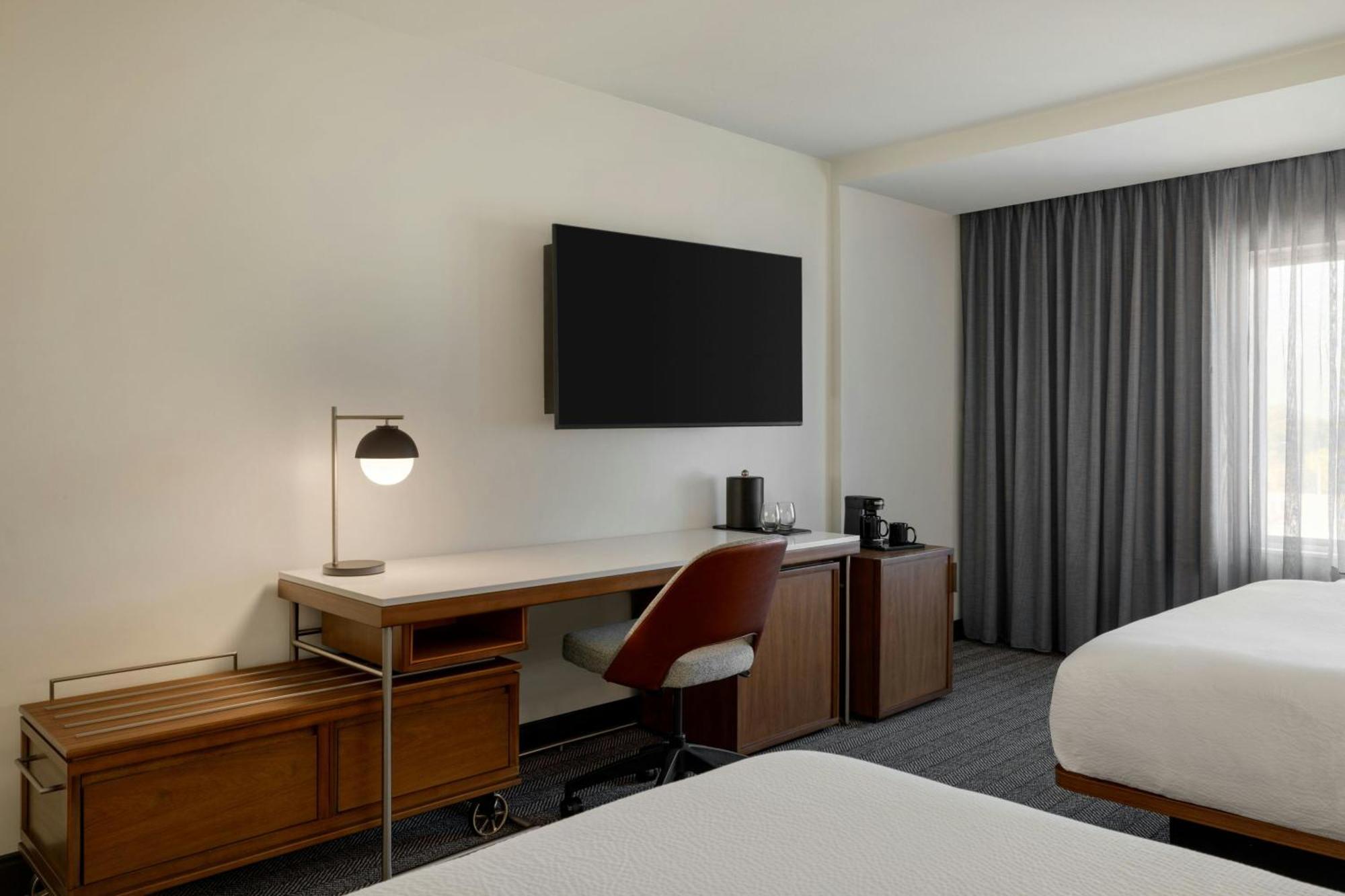 Courtyard By Marriott Msu At The Mill Conference Center